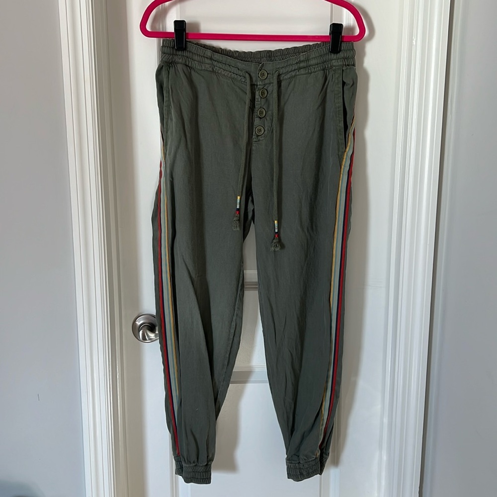 Faherty Retro Arlie Day Pants